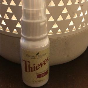 Thieves Spray